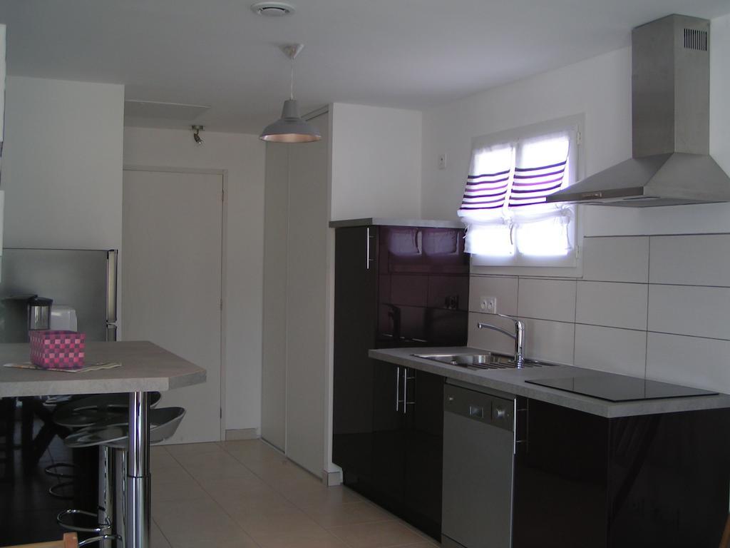 Aux Couleurs D'Ardeche Apartment Vallon-Pont-d'Arc Room photo