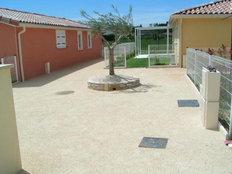 Aux Couleurs D'Ardeche Apartment Vallon-Pont-d'Arc Exterior photo